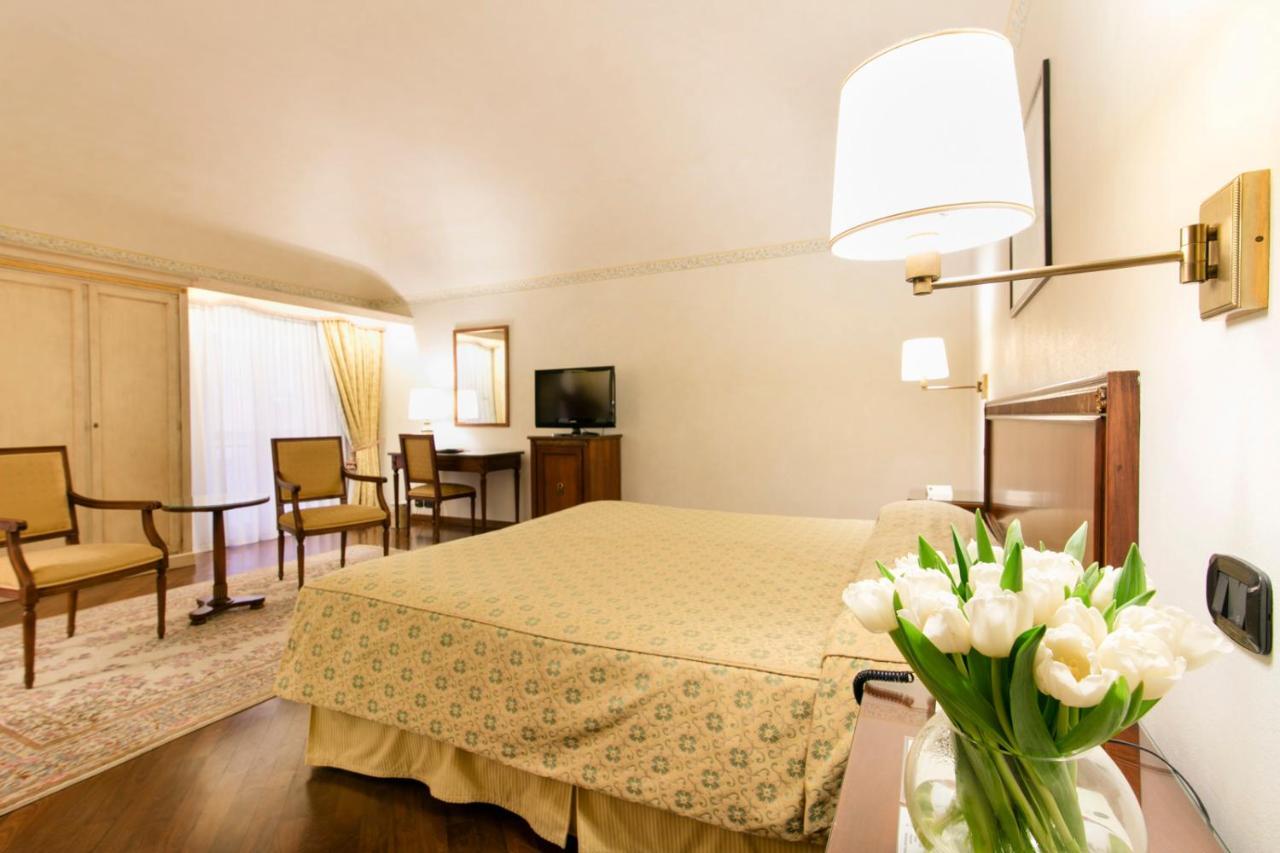 Albergo Delle Notarie Reggio Emilia Exterior photo