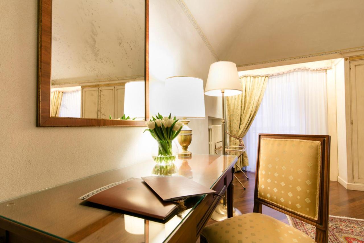 Albergo Delle Notarie Reggio Emilia Exterior photo