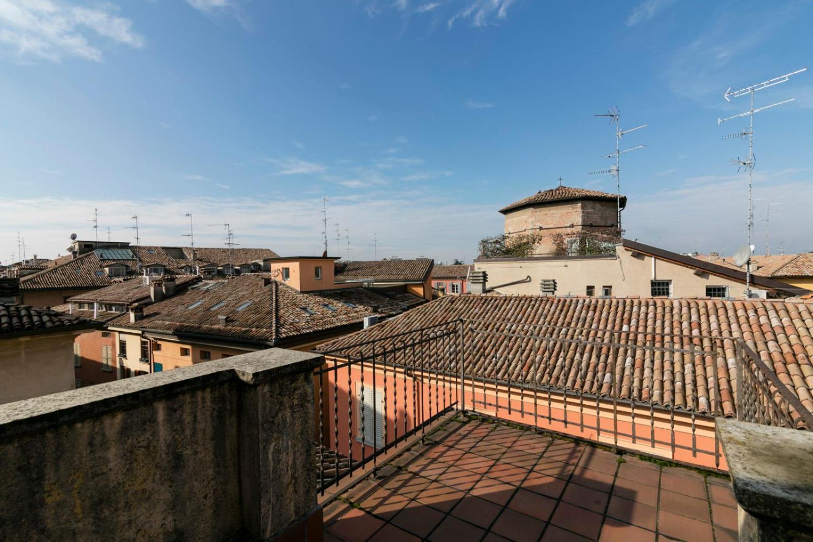 Albergo Delle Notarie Reggio Emilia Exterior photo