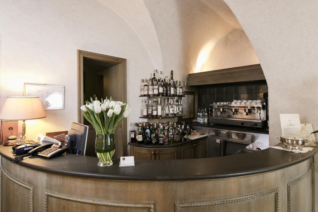 Albergo Delle Notarie Reggio Emilia Exterior photo