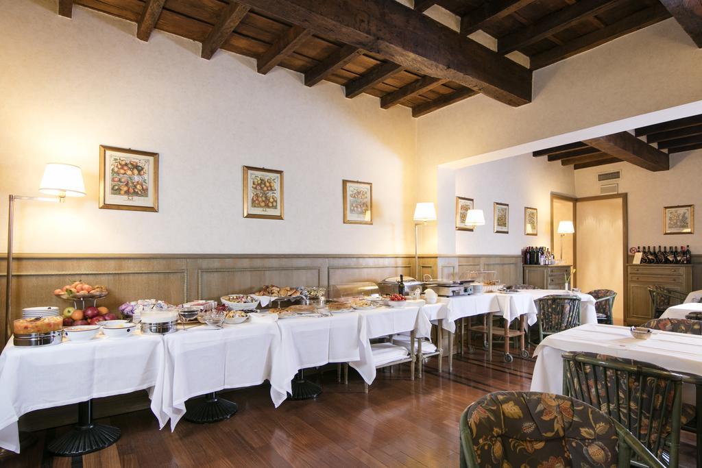 Albergo Delle Notarie Reggio Emilia Exterior photo