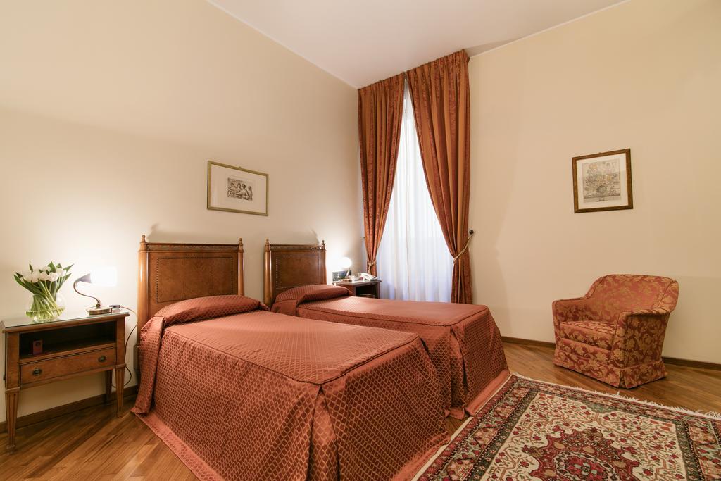Albergo Delle Notarie Reggio Emilia Exterior photo