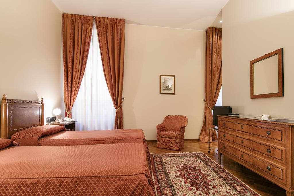 Albergo Delle Notarie Reggio Emilia Exterior photo